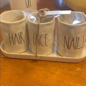 Raw Dunn hair face nails